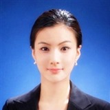 杨依品金