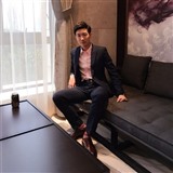 李郡泽